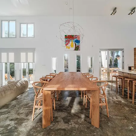 Casa De La Luz 6 Pax